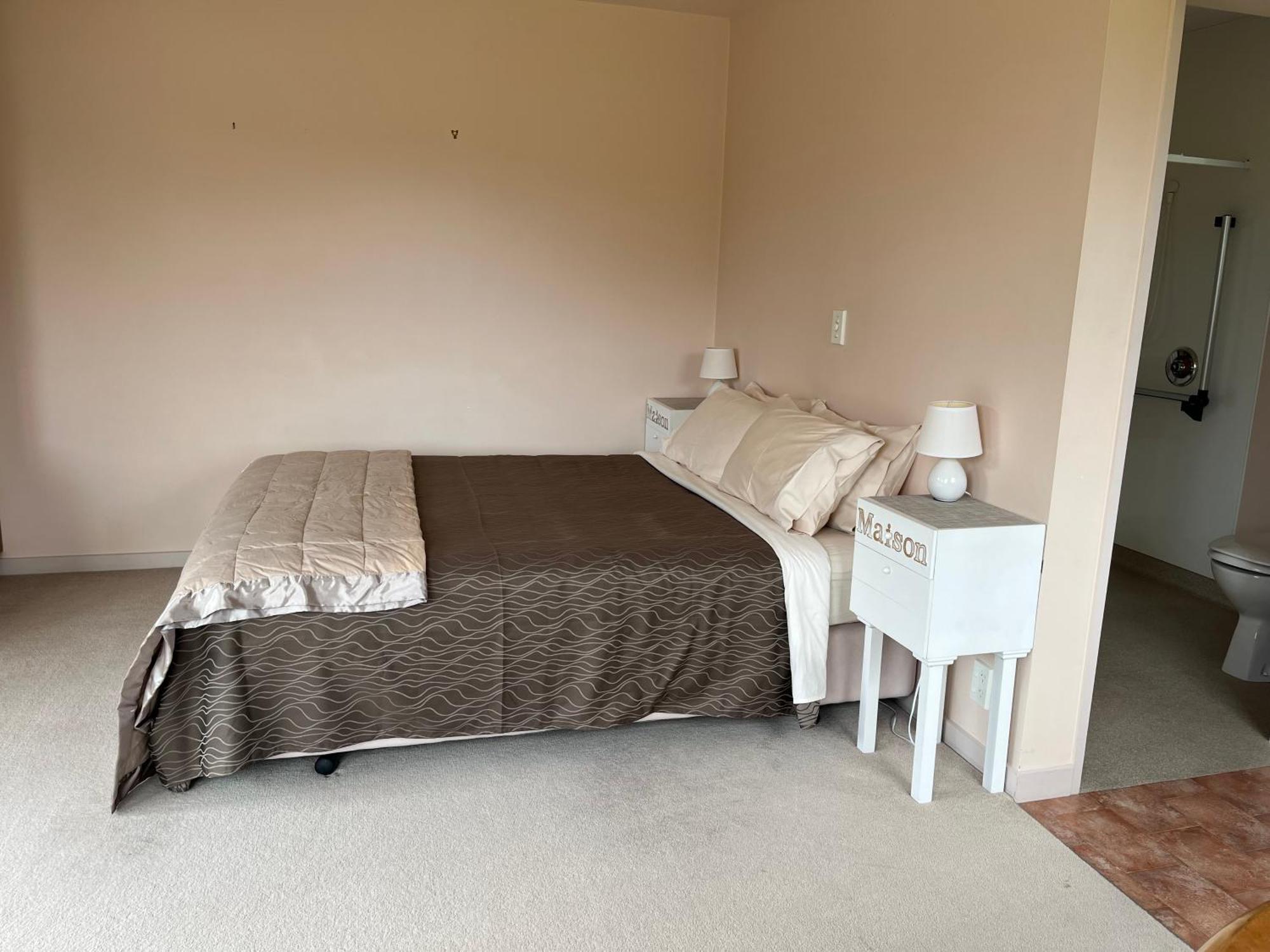 Carrickfergus Cottage Unit 1 Harihari Екстериор снимка