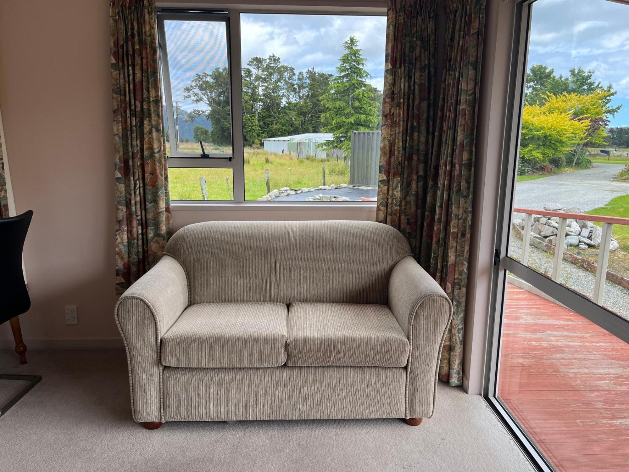 Carrickfergus Cottage Unit 1 Harihari Екстериор снимка